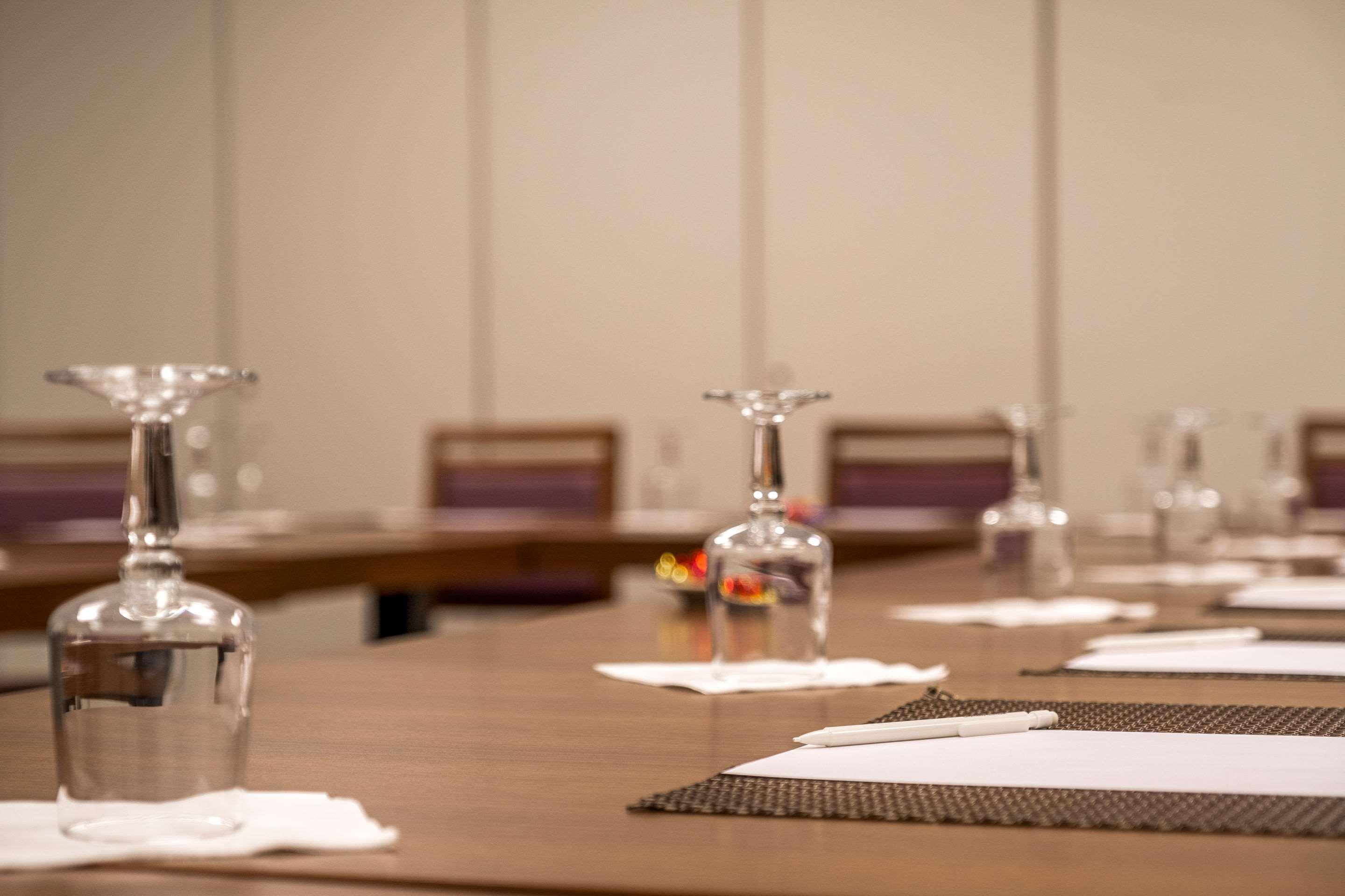 Comfort Hotel Étampes Zewnętrze zdjęcie