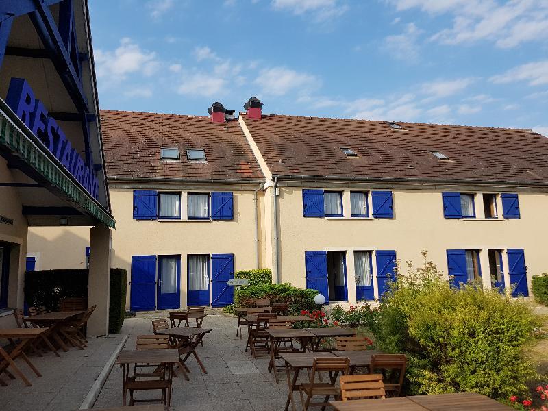 Comfort Hotel Étampes Zewnętrze zdjęcie